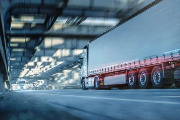 Specialized Furniture Transport for Fragile Goods