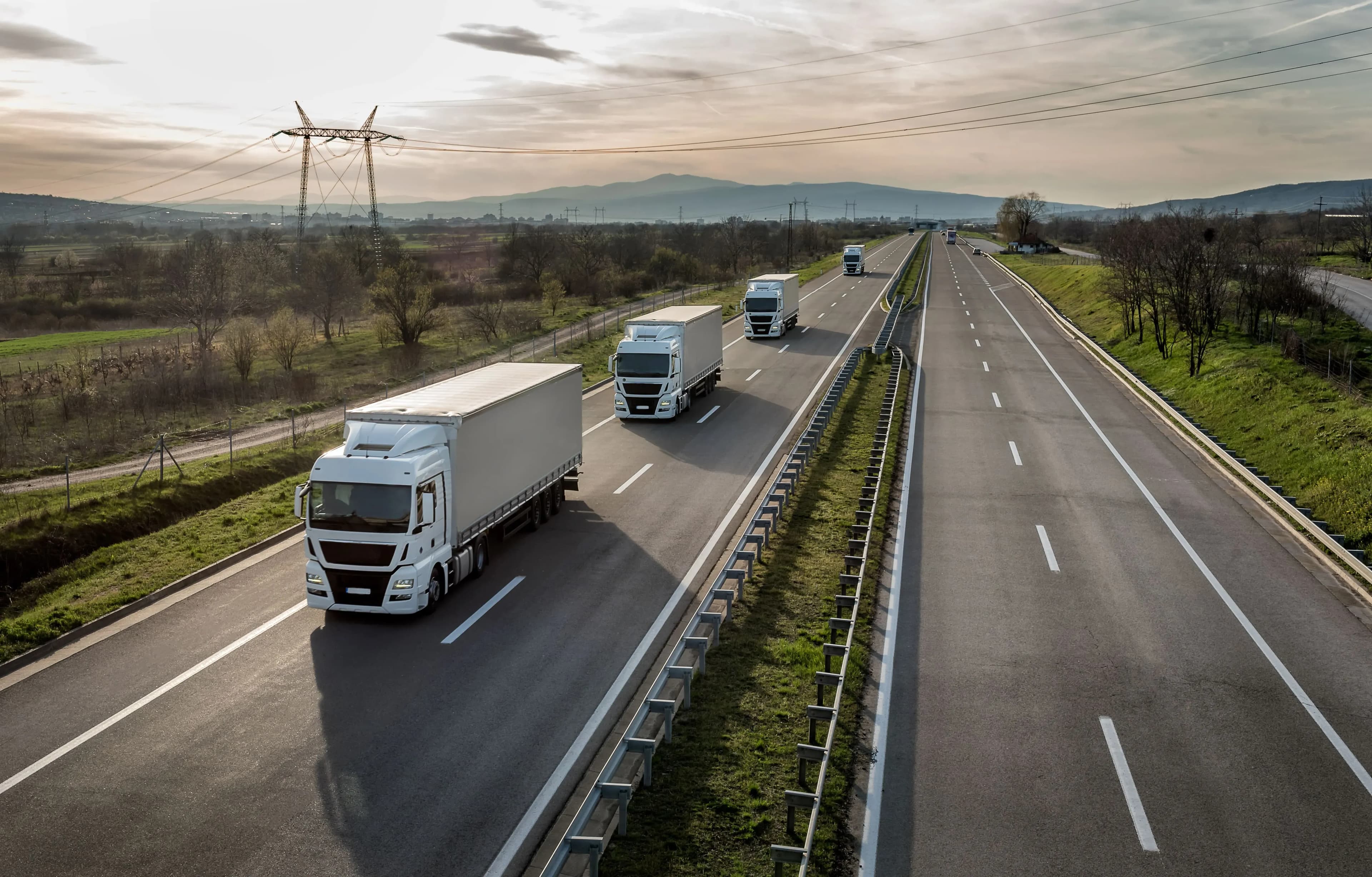 Günstige Beiladungen und Möbeltransporte
